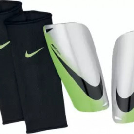 Shin Guards With Sleeve